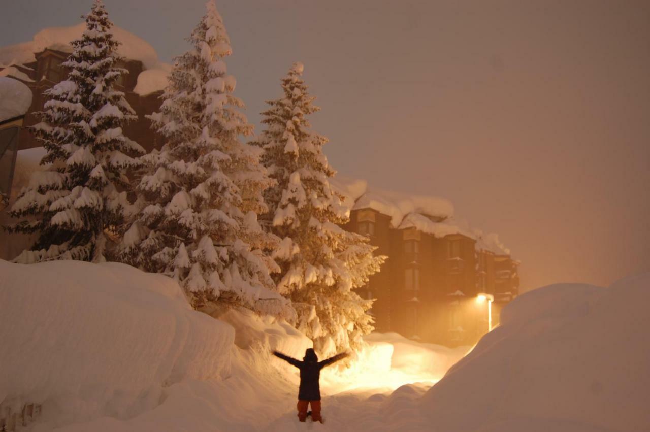 Home On Slopes, The Slope N°3 Is Under The Balcony! ブレウイル・チェルヴィナイア エクステリア 写真